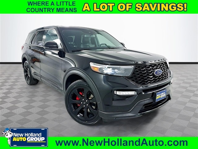 2022 Ford Explorer ST's photo