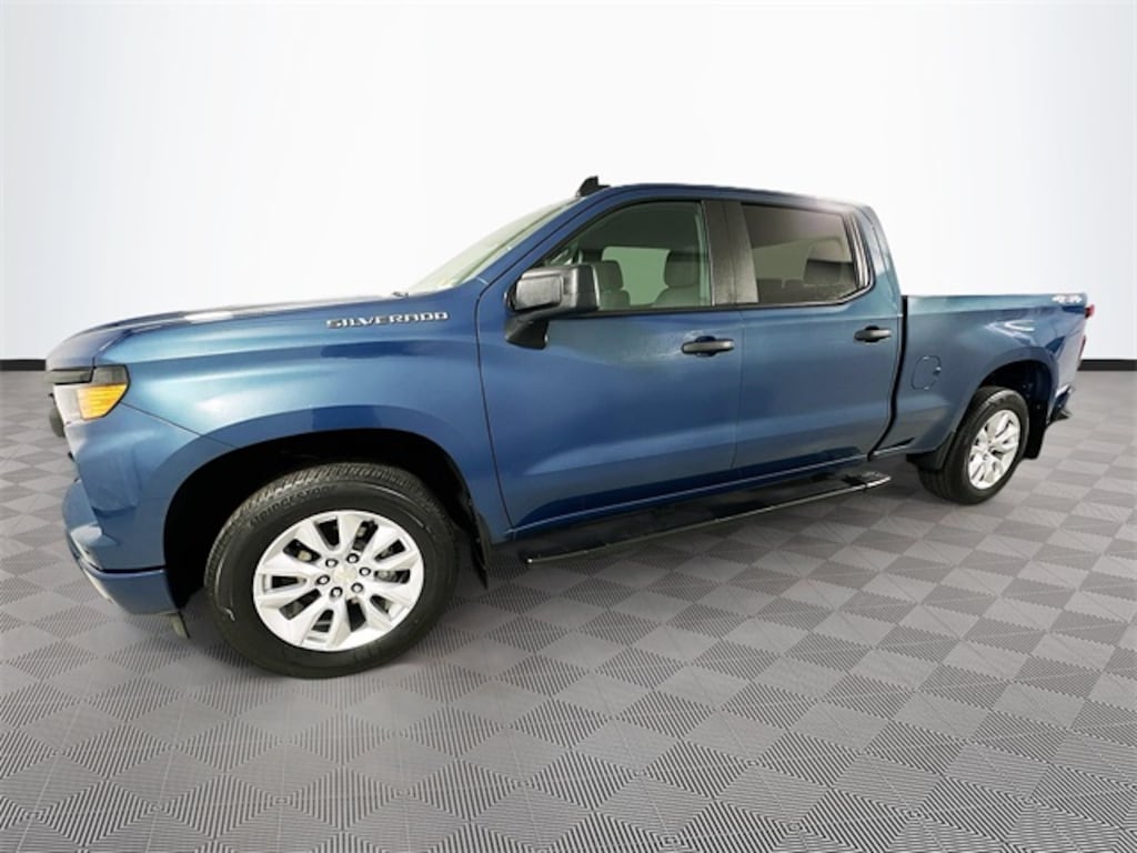 Used 2024 Chevrolet Silverado 1500 Custom Truck