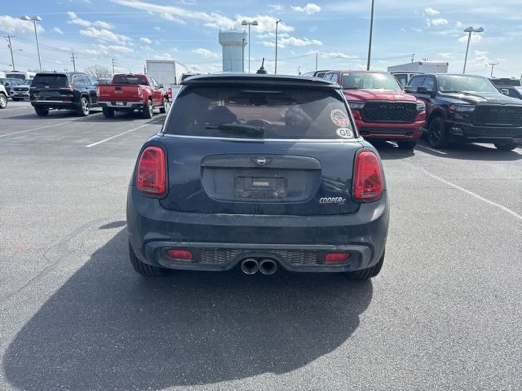 Used 2016 MINI Cooper S Base Hatchback