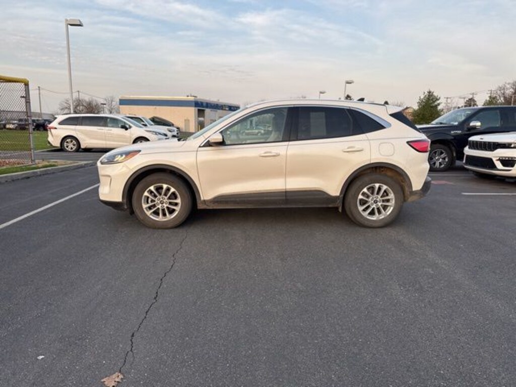 Certified 2020 Ford Escape SE SUV
