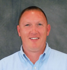 Staff member Mike Bargmann from ID_43bad138e952