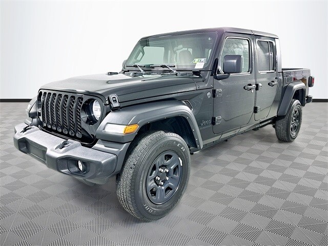2022 Jeep Gladiator Sport photo 3