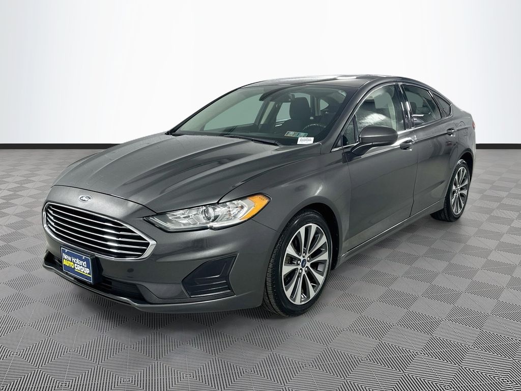 Used 2020 Ford Fusion SE Sedan
