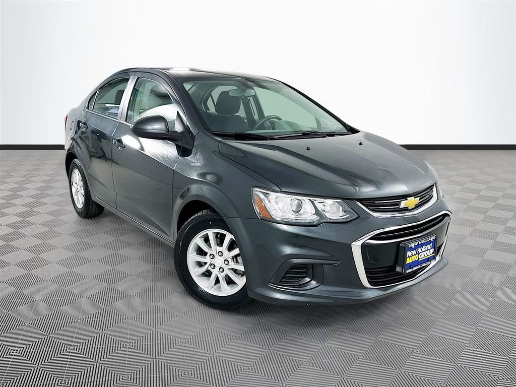 2020 Chevrolet Sonic Sedan LT Automatic's photo
