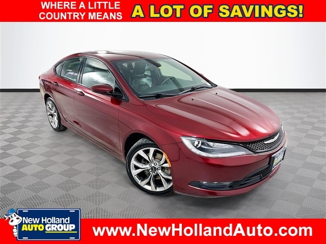 2015 Chrysler 200 S's photo