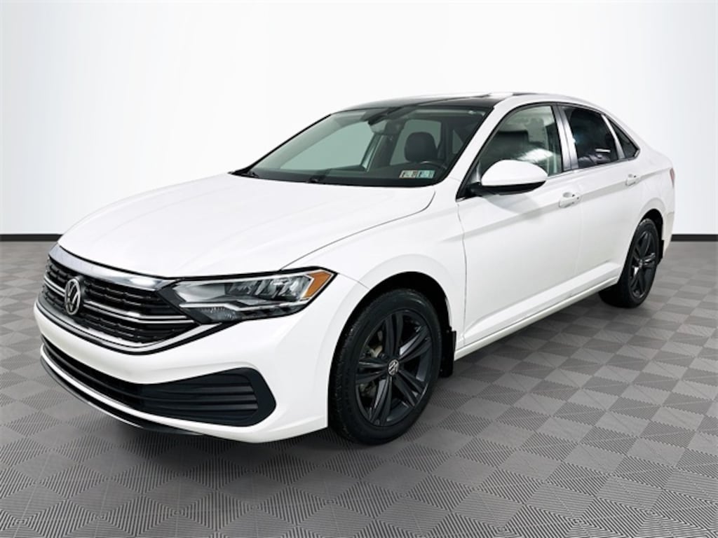 Certified 2022 Volkswagen Jetta 1.5T SE Sedan