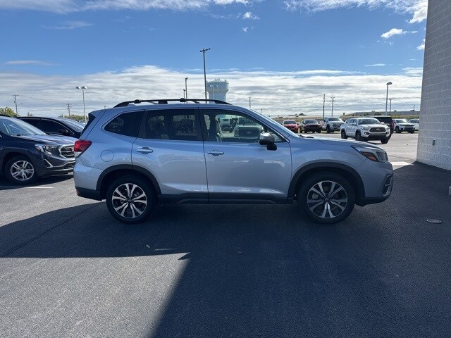 2019 Subaru Forester Limited photo 4