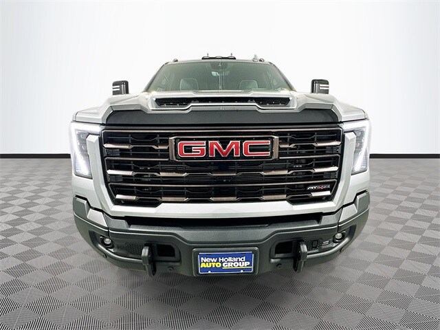 2024 Gmc Sierra HD AT4X photo 2