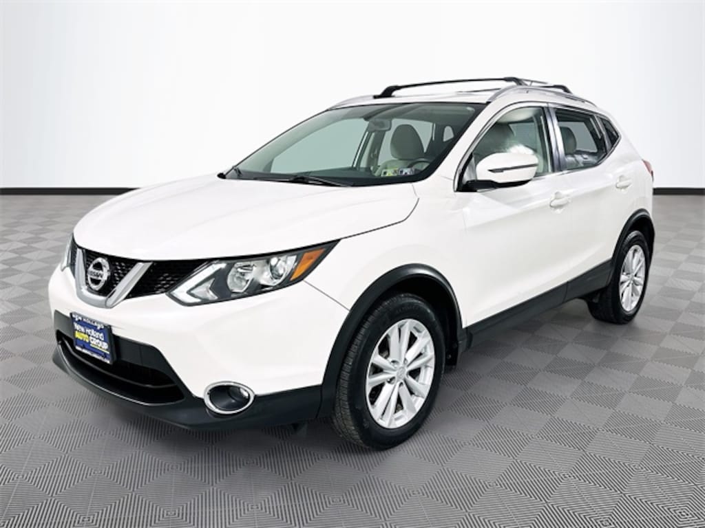 Used 2018 Nissan Rogue Sport SV SUV