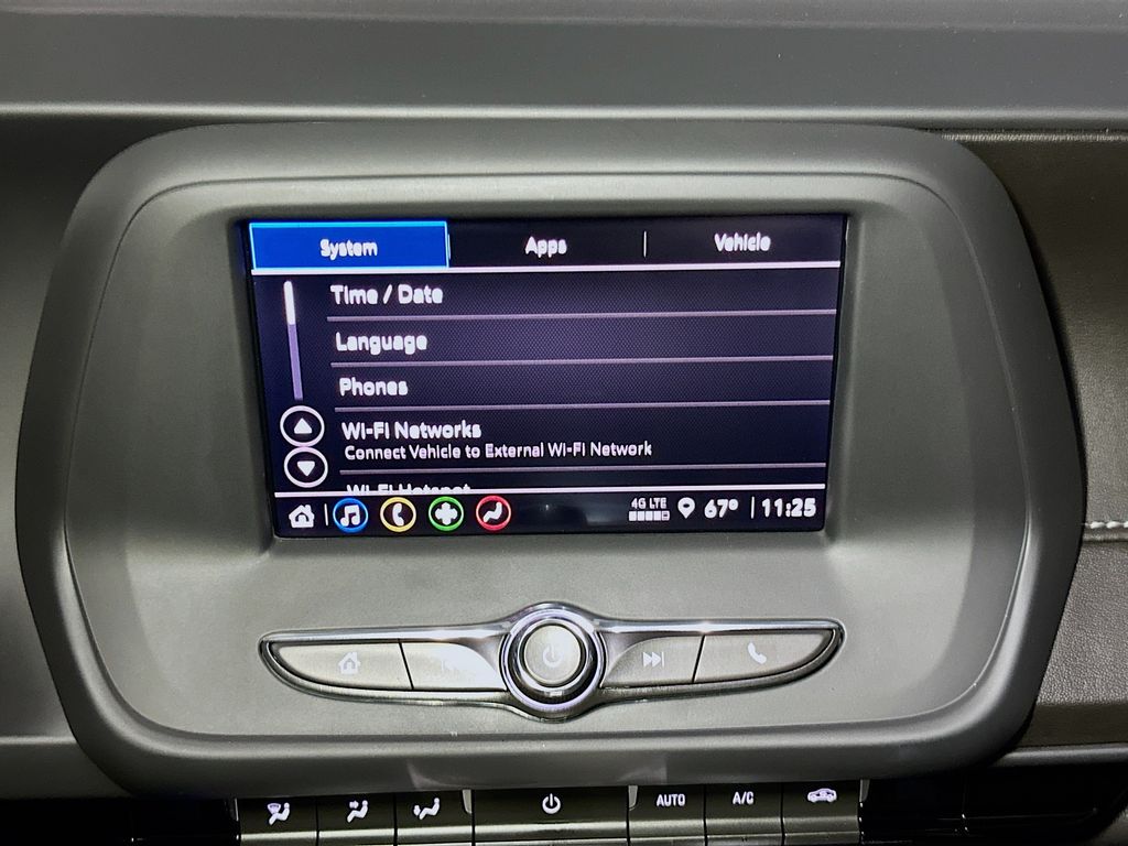 2023 Chevrolet Camaro 1LT - Photo 12