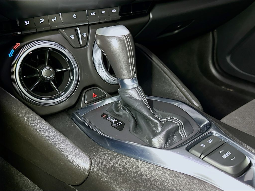 2023 Chevrolet Camaro 1LT - Photo 14