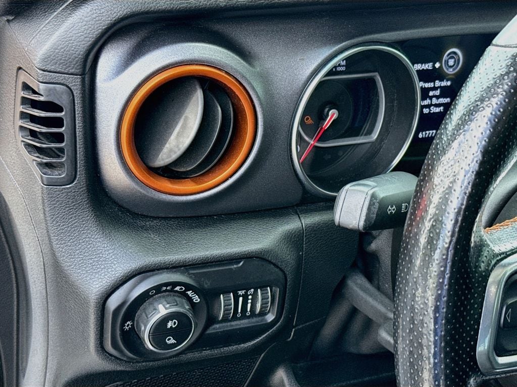 2021 Jeep Gladiator Mojave - Photo 10