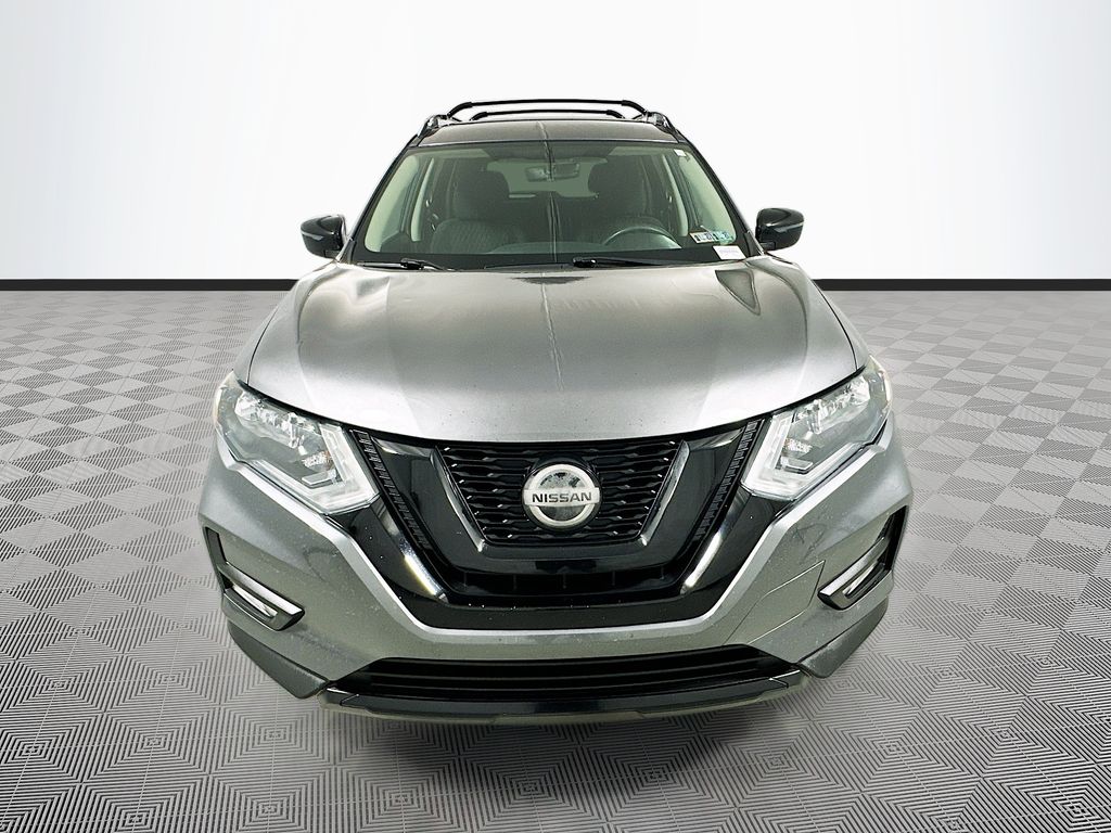 Used 2018 Nissan Rogue SV with VIN 5N1AT2MV1JC724644 for sale in New Holland, PA
