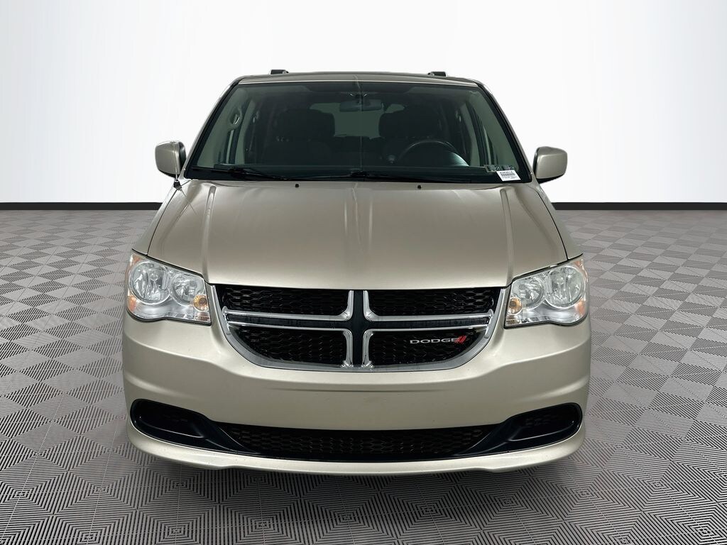 Used 2014 Dodge Grand Caravan SXT Minivan/Van