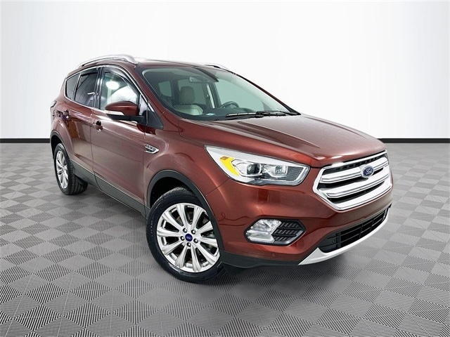 2018 Ford Escape Titanium's photo
