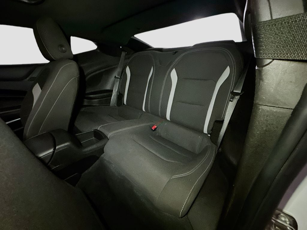 2023 Chevrolet Camaro 1LT - Photo 31