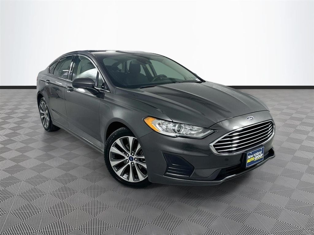 Used 2020 Ford Fusion SE Sedan