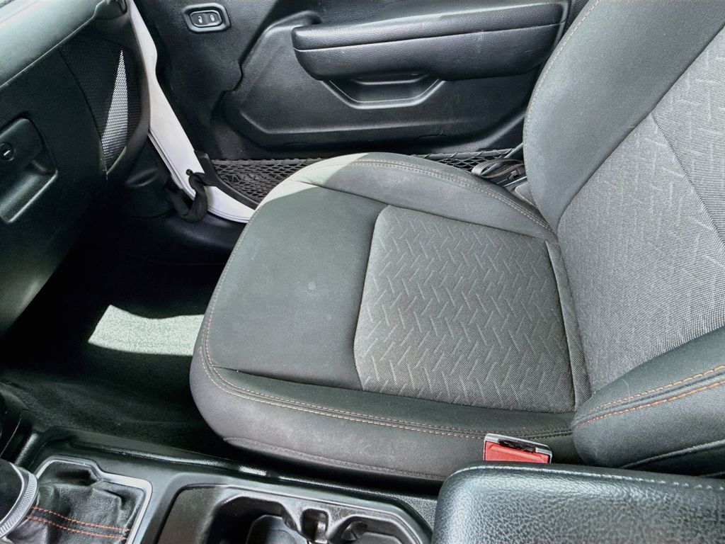 2021 Jeep Gladiator Mojave - Photo 23