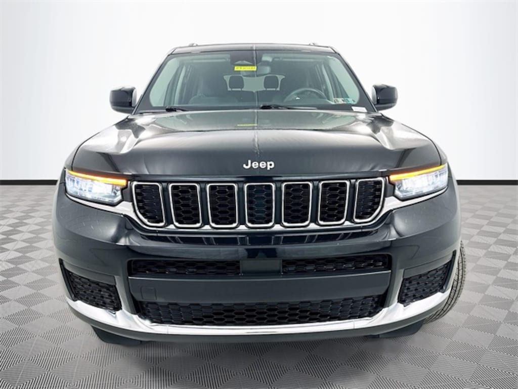 Certified 2024 Jeep Grand Cherokee L Laredo SUV