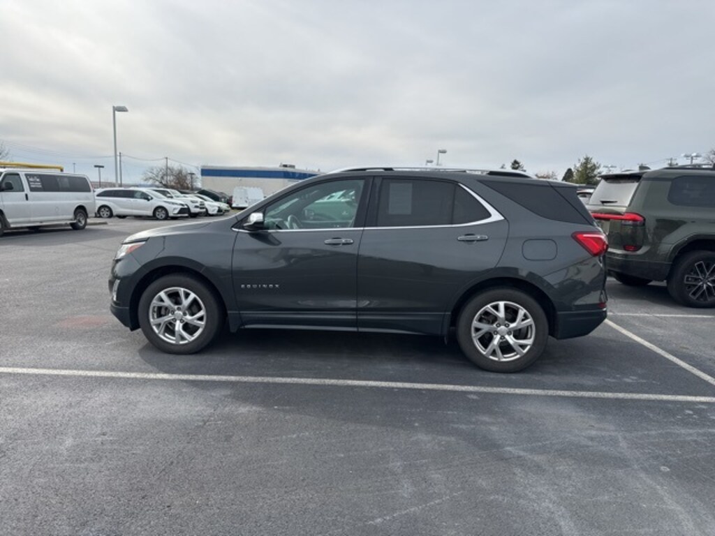 Used 2018 Chevrolet Equinox Premier SUV