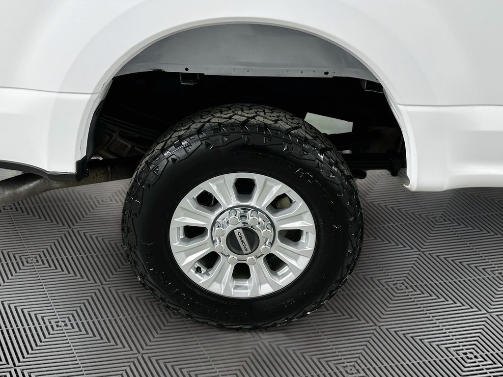 2021 Ford F-350 Super Duty XL - Photo 32