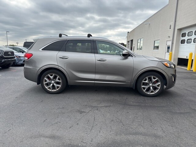2017 Kia Sorento SX photo 4