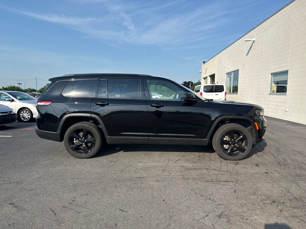Certified 2025 Jeep Grand Cherokee L Altitude X SUV