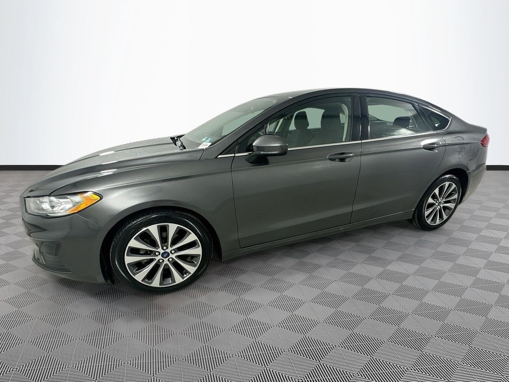 Used 2020 Ford Fusion SE Sedan