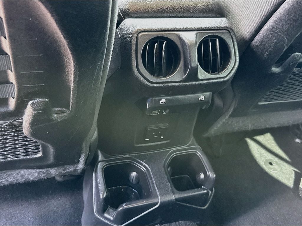 2021 Jeep Gladiator Mojave - Photo 28