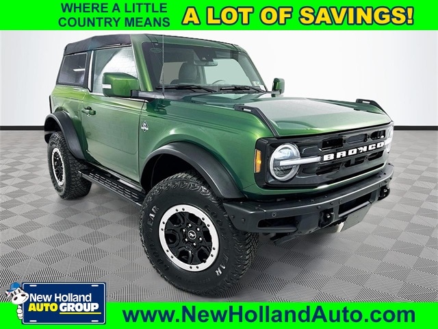 2022 Ford Bronco 2-Door Outer Banks's photo