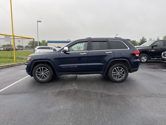 Certified 2017 Jeep Grand Cherokee Limited with VIN 1C4RJFBGXHC864775 for sale in New Holland, PA
