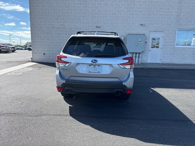2019 Subaru Forester Limited photo 3