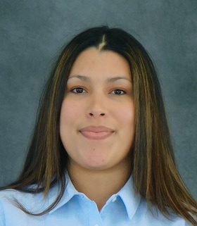 Staff member Natasha Gonzalez from ID_5bf8e67fa63e