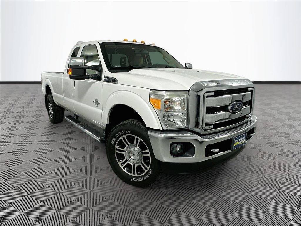 2016 Ford F-250 Lariat 4x4 SuperCab 8' Box's photo