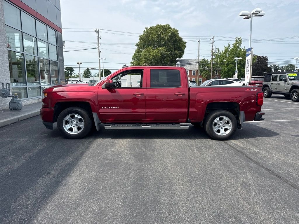 Used 2018 Chevrolet Silverado 1500 LT Truck