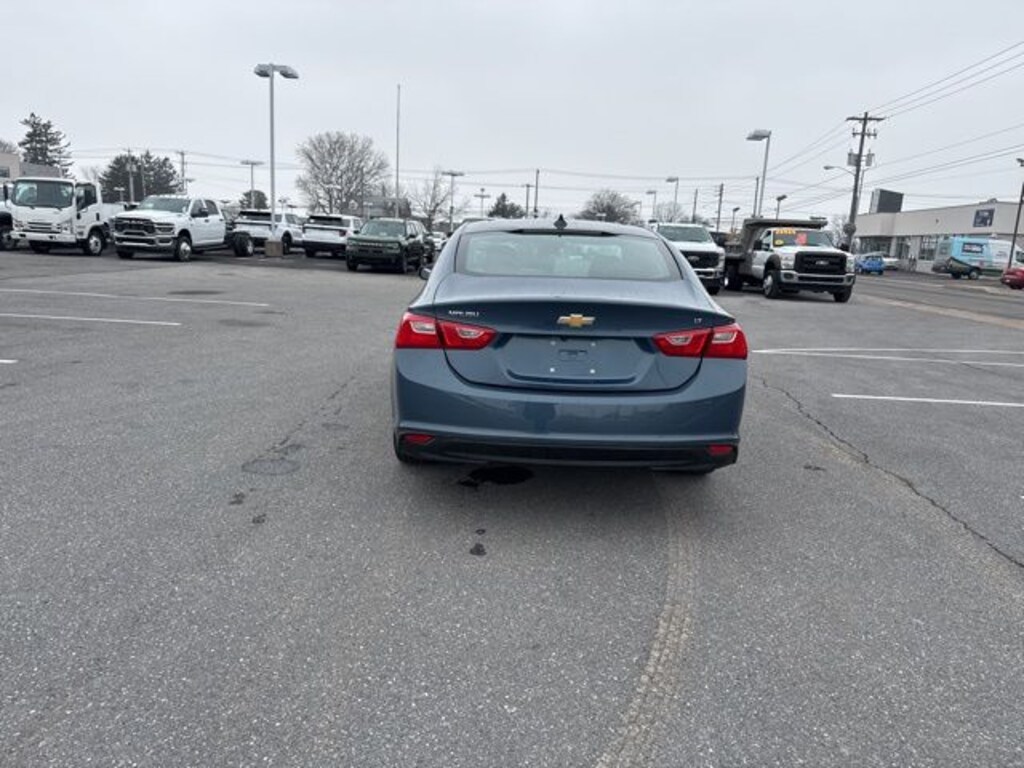 Used 2024 Chevrolet Malibu LT Sedan