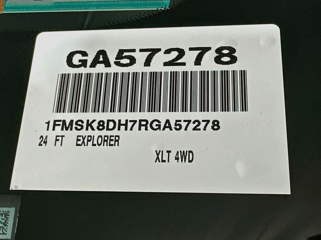 2024 Ford Explorer XLT - Photo 10