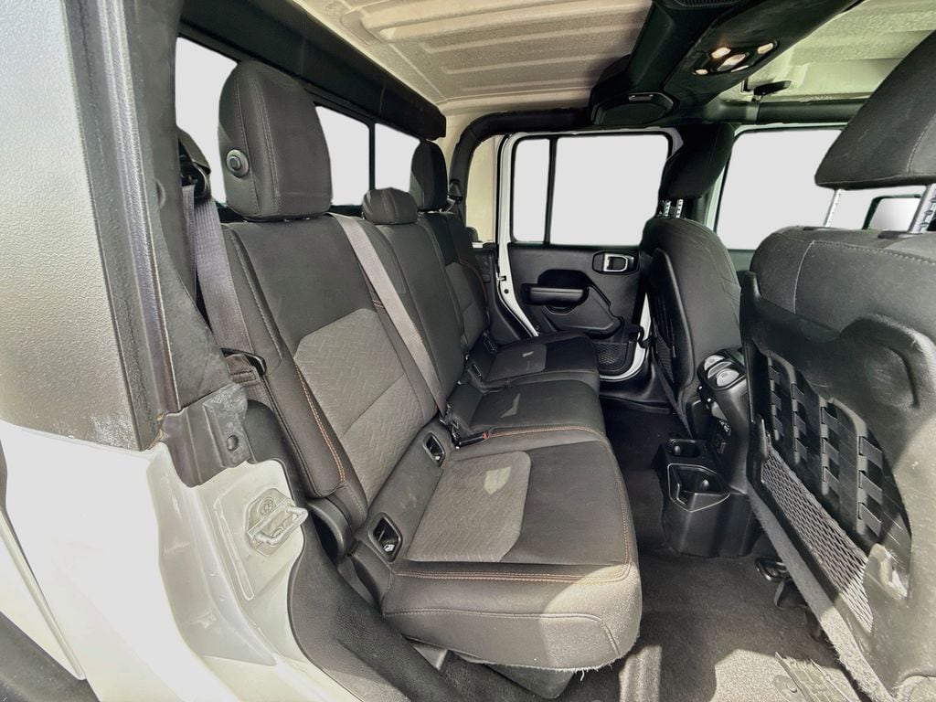 2021 Jeep Gladiator Mojave - Photo 30