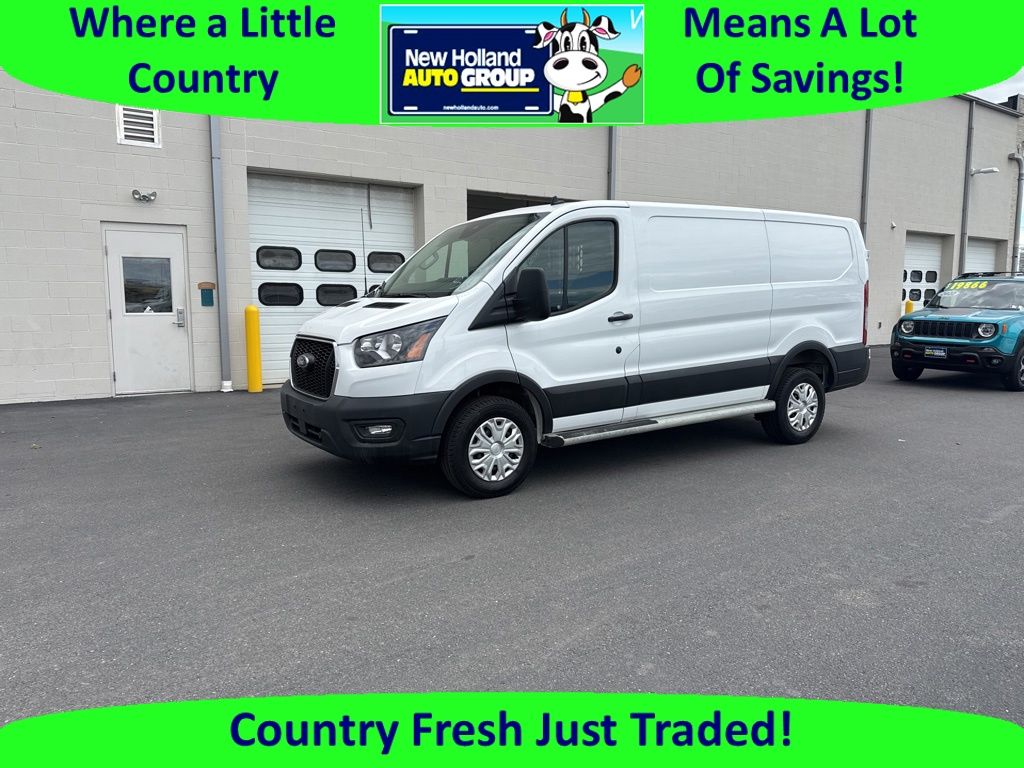 2025 Ford Transit's photo