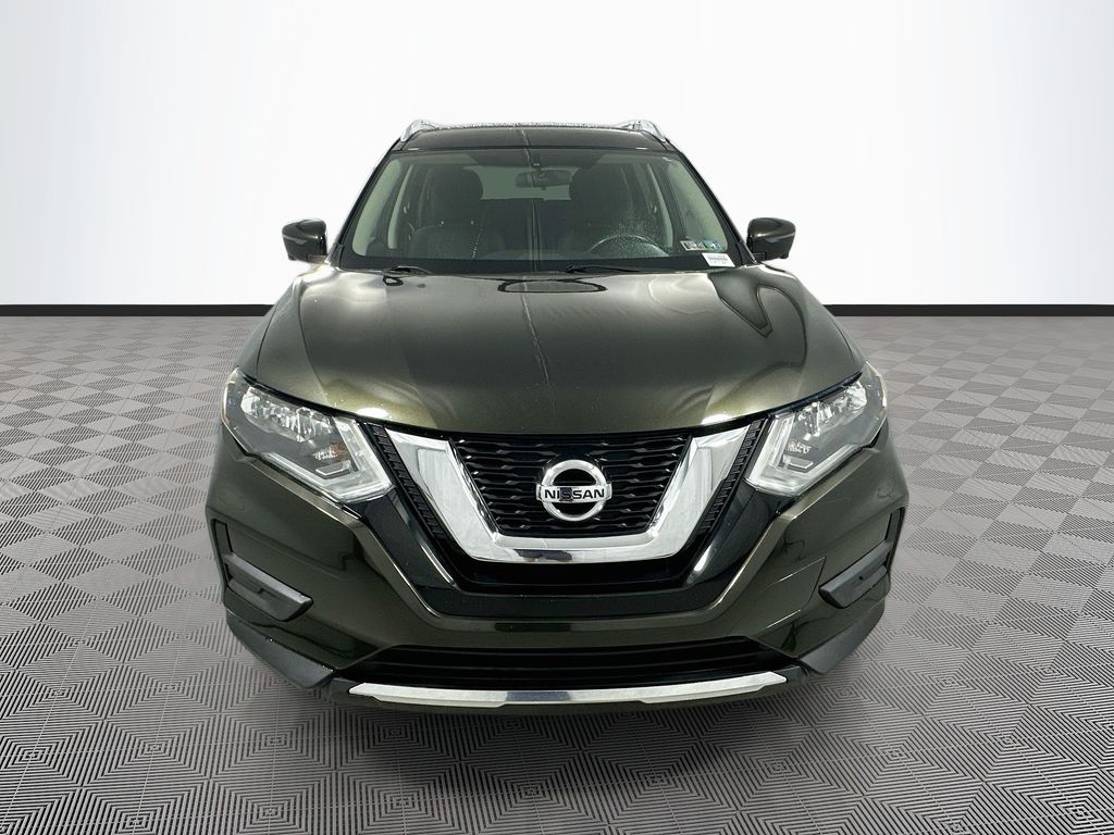 Used 2017 Nissan Rogue SV with VIN 5N1AT2MV5HC732403 for sale in New Holland, PA