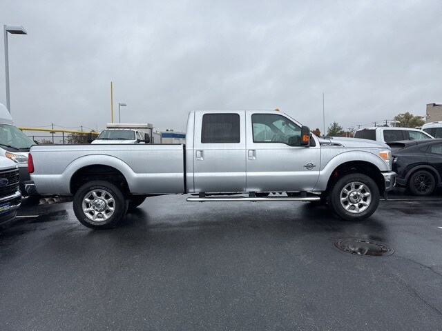 2016 Ford F-350 Lariat photo 3