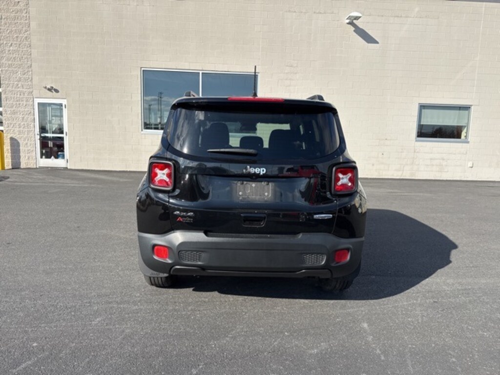 Certified 2018 Jeep Renegade Latitude SUV