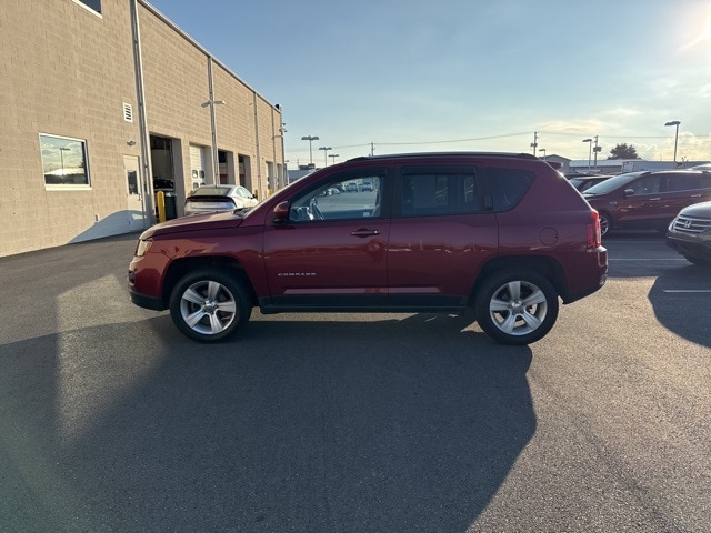 Used 2016 Jeep Compass Latitude with VIN 1C4NJDEBXGD685454 for sale in New Holland, PA