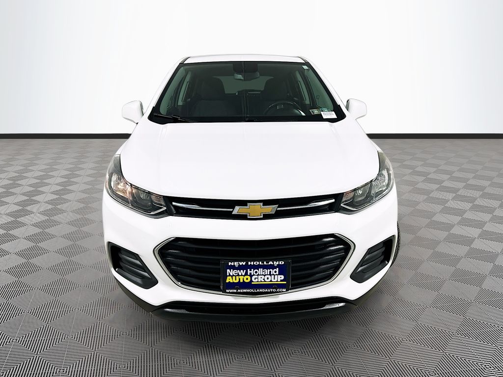 Used 2020 Chevrolet Trax LS with VIN KL7CJNSB3LB033327 for sale in New Holland, PA