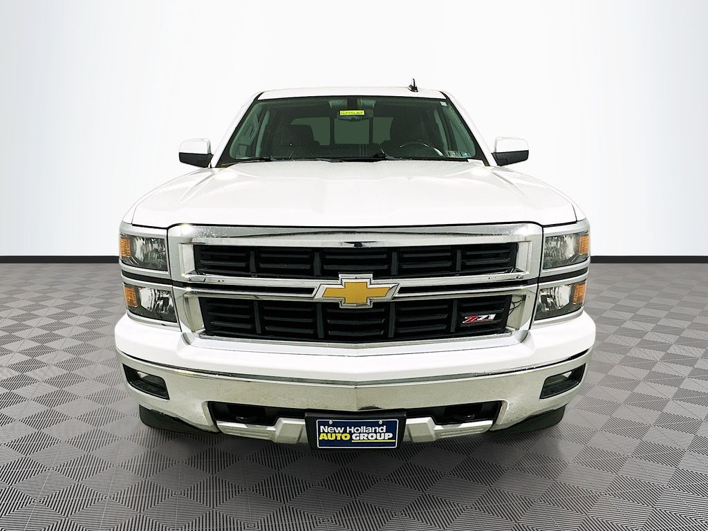 Used 2015 Chevrolet Silverado 1500 LT with VIN 3GCUKREC8FG255602 for sale in New Holland, PA