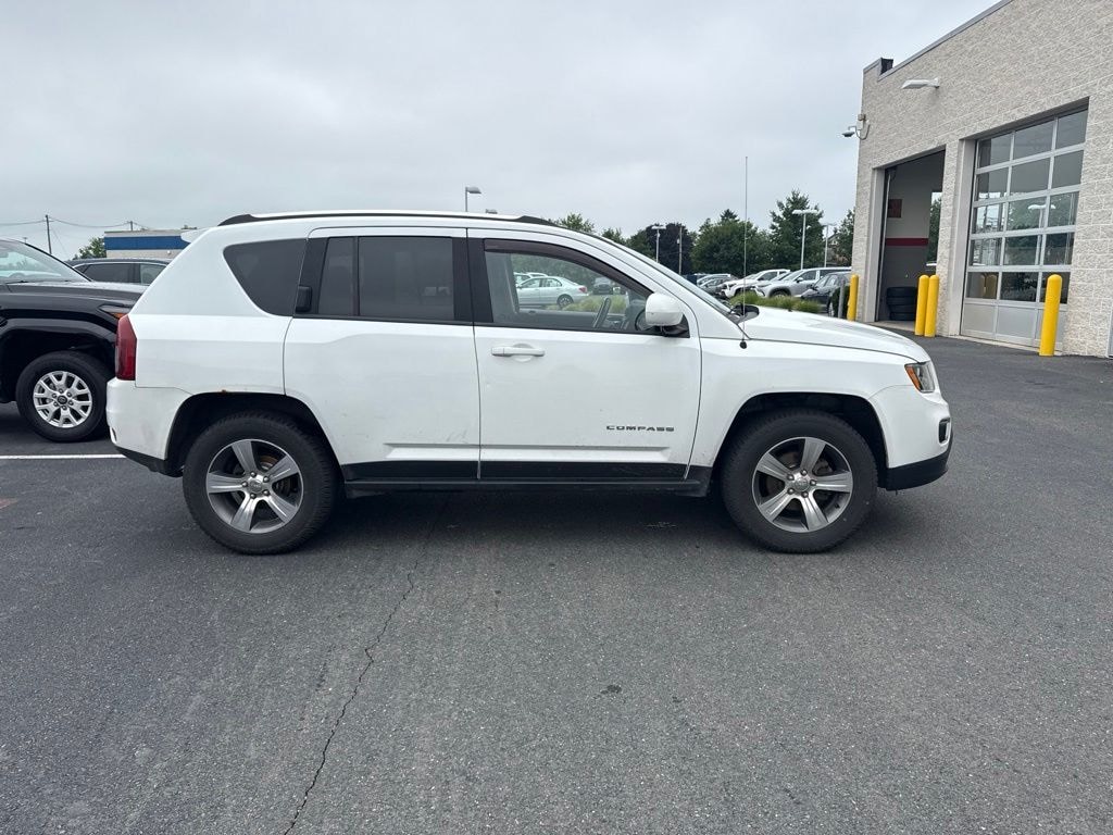 Used 2016 Jeep Compass Latitude SUV