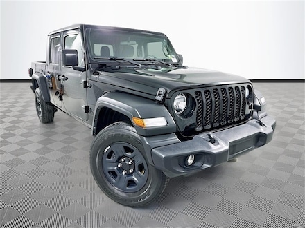 2022 Jeep Gladiator Sport Truck