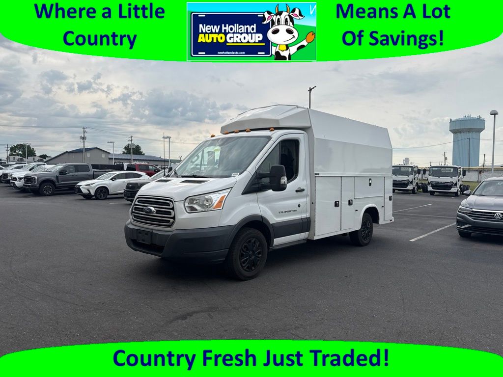 2017 Ford Transit T350 Cutaway SRW 138 WB's photo