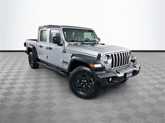 2021 Jeep Gladiator Sport Truck Crew Cab