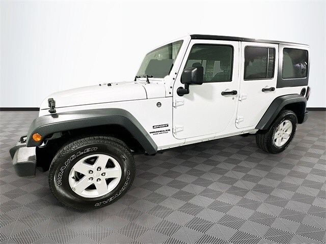 2017 Jeep Wrangler Unlimited Sport photo 4